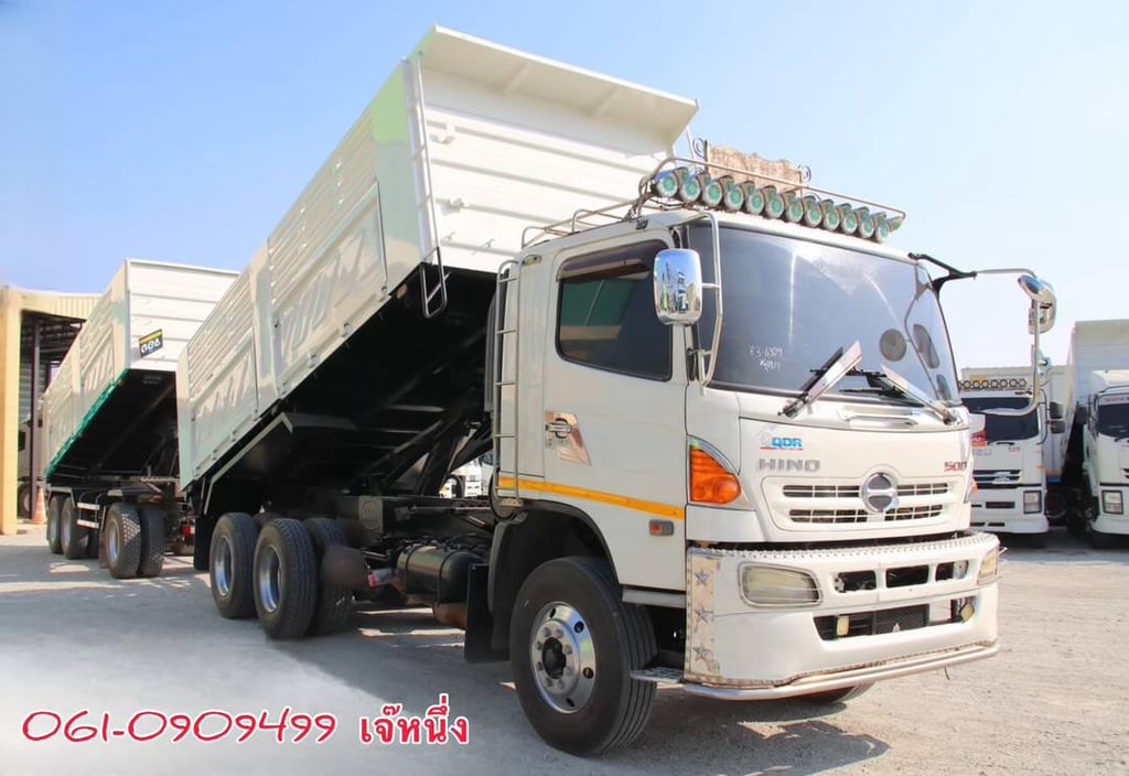 สิบล้อดั้มพ์พ่วง Hino FM1A 344 แรง ปี 57 (6379,8972) สิบล้อดั้มพ์พ่วง Hino FM1A 344 แรง ปี 57 (6379,8972)