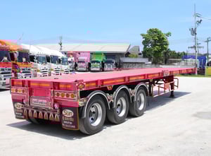 หางพื้นเรียบสามเพลา อู่ เดอะซัน ปี 2565 (0376)