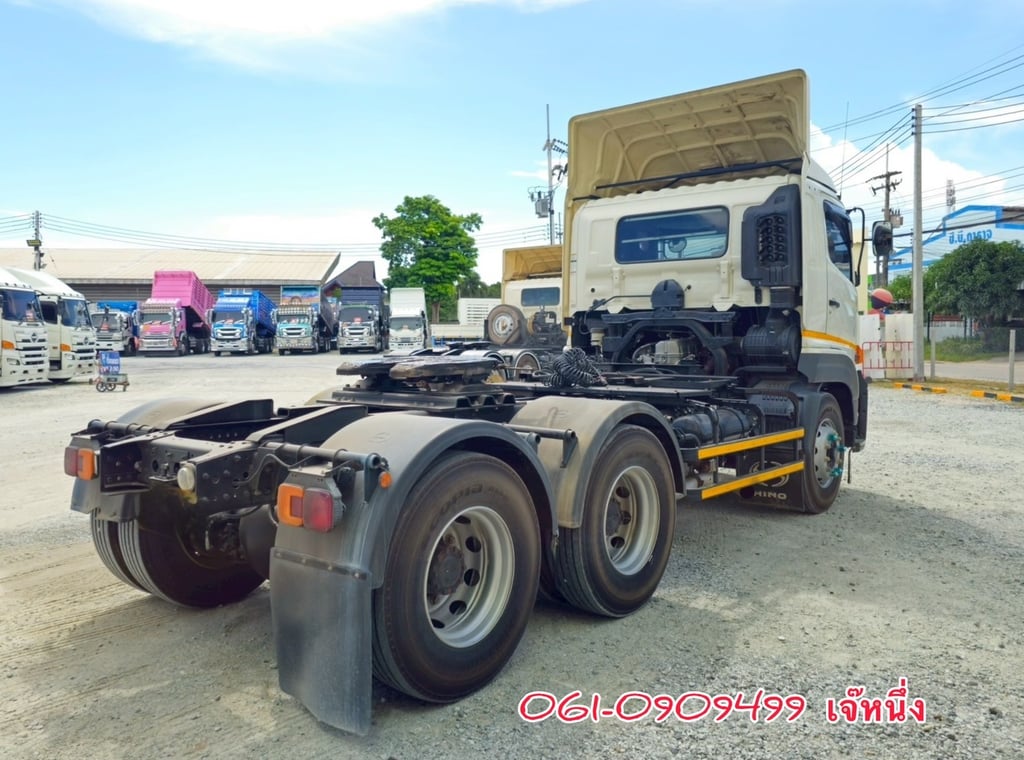 สิบล้อหัวลาก Hino Victor 380 แรงม้า ปี 65 (9224) สิบล้อหัวลาก Hino Victor 380 แรงม้า ปี 65 (9224)