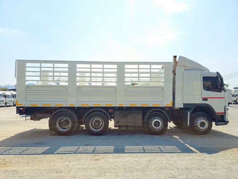 12 ล้อกระบะคอก VOLVO FM 440 แรงม้า ปี 2556 (2900)