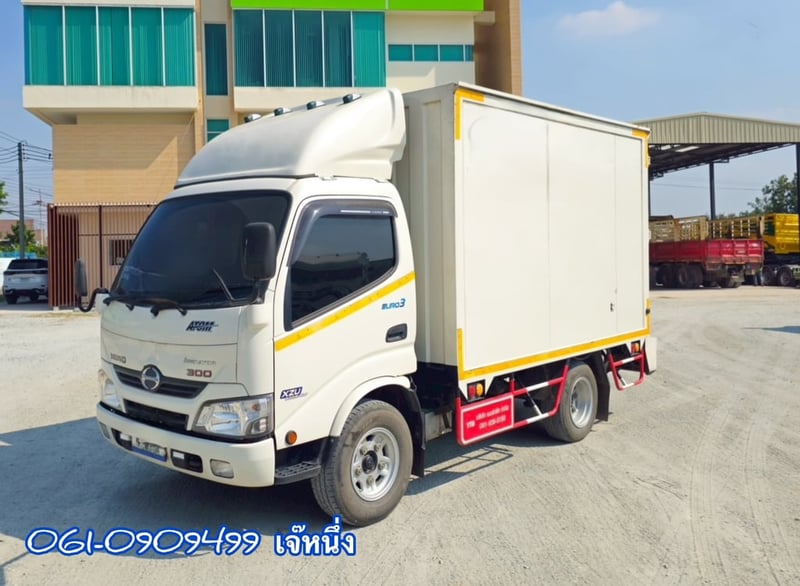สี่ล้อตู้ทึบ Hino XZU 136 แรงม้า ปี 2567 (9713) สี่ล้อตู้ทึบ Hino XZU 136 แรงม้า ปี 2567 (9713)