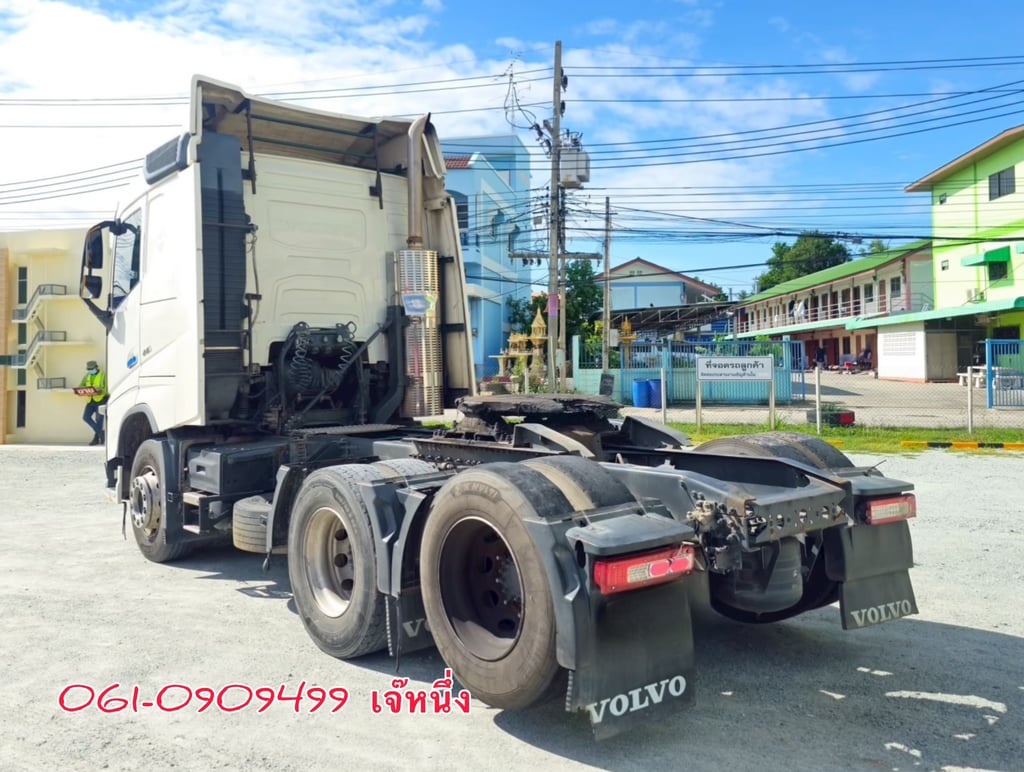VOLVO FH 440แรงม้า รถบรรทุก หัวลาก 10ล้อ หัวลาก เฉพาะหัว ปี2018 เลขไมล์น้อยกว่า 500,000 กม. VOLVO FH 440แรงม้า รถบรรทุก หัวลาก 10ล้อ หัวลาก เฉพาะหัว ปี2018 เลขไมล์น้อยกว่า 500,000 กม.