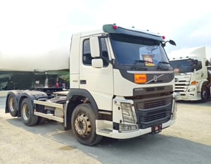 สิบล้อหัวลาก Volvo FM  440 แรงม้า ปี 60 (0733)