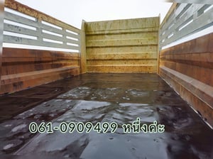 หกล้อดั้มพ์ isuzu Frr 190 แรงม้า ปี 2565 (0522)