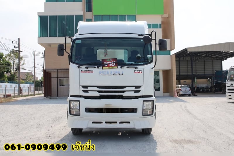 หกล้อหัวลาก ISUZU FTR 240 แรงม้า ปี 65 (2712)