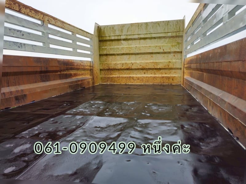 หกล้อดั้มพ์ Isuzu Frr 190 แรงม้า ปี 2565 (0522)