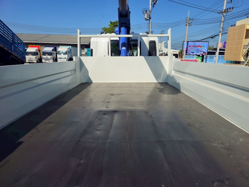 หกล้อดั้มพ์กระบะเว้นช่องติดเครน ไมล์น้อย ใช้งานน้อย สภาพโคตรสด รีบเลย‼️  หกล้อดั้มพ์ ISUZU FTR  240 แรงม้า 2566 (3266) ✔️ไมล์เพียง 13,xxx km. 💥เพียง 1,560,000 บาn  #จัดไฟแนนซ์ได้ #เงินสดรวมvatแล้ว ➖➖➖➖➖➖➖➖  📞สนใจโทร.061-0909499 เจ๊หนึ่ง ** ขอเน้นโทรนะคะ ** . #รถบรรทุกมือสอง #รถบรรทุก #หกล้อดั้มพ์ 