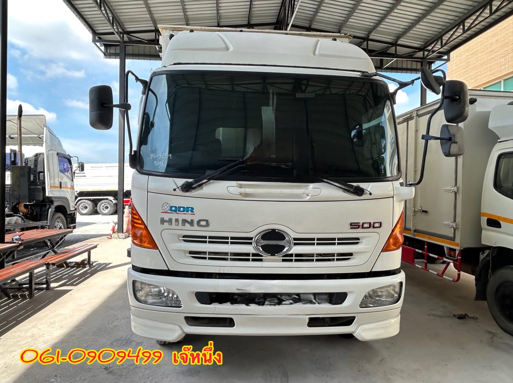 หกล้อตู้สิบบาน HINO FG8J  212 แรงม้า ปี 2554 (3689) 