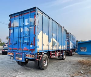 สิบล้อตู้สิบบานพ่วงแม่ลูก  Hino FL8J 260 แรงม้า ปี 65 (7642,7643)