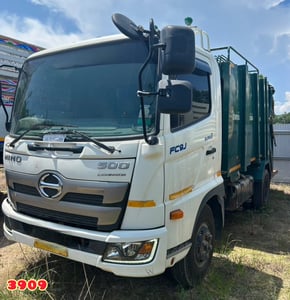 👉หกล้อบรรทุกขยะ HINO FC9J  210 แรง ปี 2565 (3909)