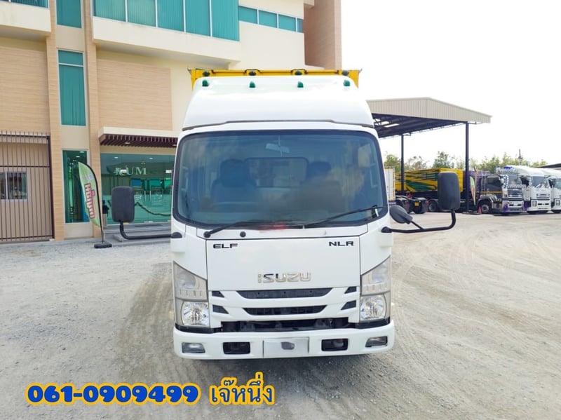 สี่ล้อตู้ทึบ ISUZU NLR 130 แรงม้า ปี 2564 (1635) สี่ล้อตู้ทึบ ISUZU NLR 130 แรงม้า ปี 2564 (1635)