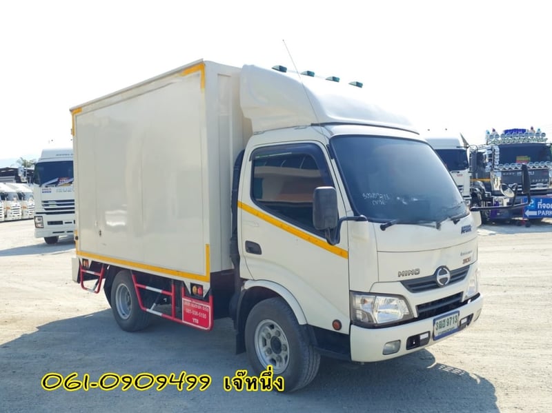 สี่ล้อตู้ทึบ HINO XZU 136 แรงม้า ปี 2567 (9713)