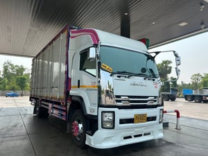 หกล้อสิบบาน ISUZU FTR 240 แรงม้า ปี 2565 (5322)