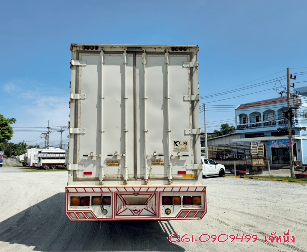 🔥โปรขั้นบันได ยิ่งซื้อยิ่งลด หกล้อตู้สิบบาน Isuzu Ftr 240 แรงม้า ปี 2558 (2715)