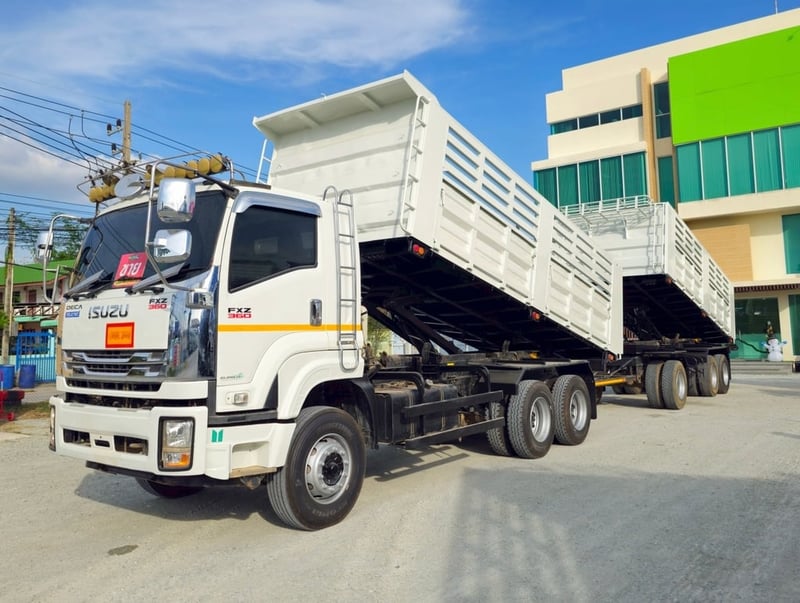 💥Vายตัดราคาพิเศษ รีบเลย‼️ สิบล้อดั้มพ์ ISUZU FXZ  360 แรงม้า ปี 2565 (9575)