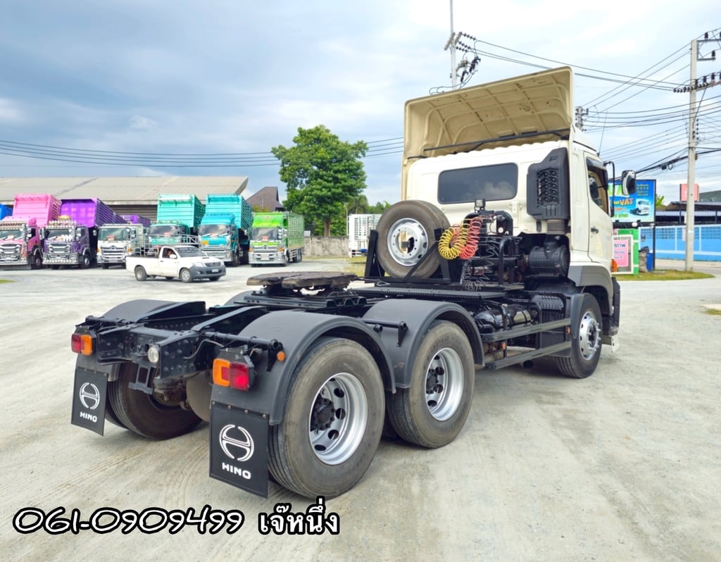 สิบล้อหัวลาก Hino Victor 344 แรงม้า ปี 67 (6693) สิบล้อหัวลาก Hino Victor 344 แรงม้า ปี 67 (6693)