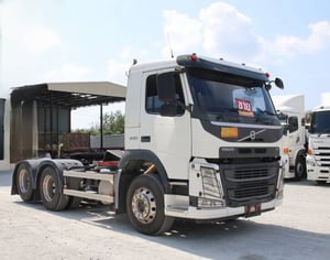 💥ด่วน Vายตัดราคาพิเศษ ‼️ **เริ่มต้นเพียง 950,000 บาm**  สิบล้อหัวลาก VOLVO FM  440 แรงม้า ปี 2560 (0248)