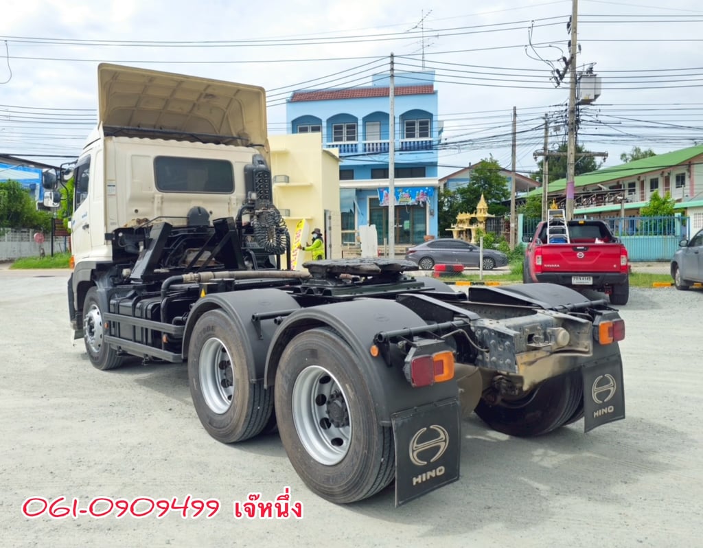 สิบล้อหัวลาก Hino Victor 344 แรงม้า ปี 64 (8646) สิบล้อหัวลาก Hino Victor 344 แรงม้า ปี 64 (8646)