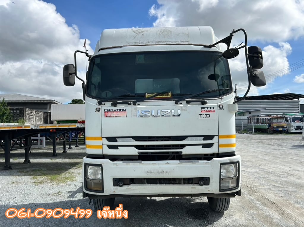หกล้อหัวลาก Isuzu Ftr  240 แรงม้า ปี 2563 (7532)