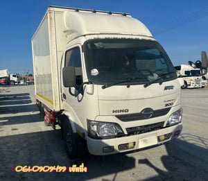 สี่ล้อตู้ Hino 136 แรง ปี 2563 Sาคา 690,000 บาท
