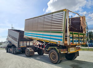 🔥 ขายตัด! ใครช้าคือพลาด ☎️สนใจโทร. 061-0909499  >> 12 ล้อดั้มพ์เกษตร ISUZU FYH 360 แรงม้า ปี 2555 (0856)