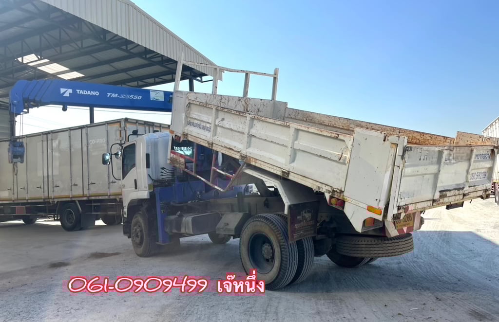 หกล้อดั้มพ์ติดเครน ISUZU FTR 240 แรงม้า 2566 (3266) หกล้อดั้มพ์ติดเครน ISUZU FTR 240 แรงม้า 2566 (3266)