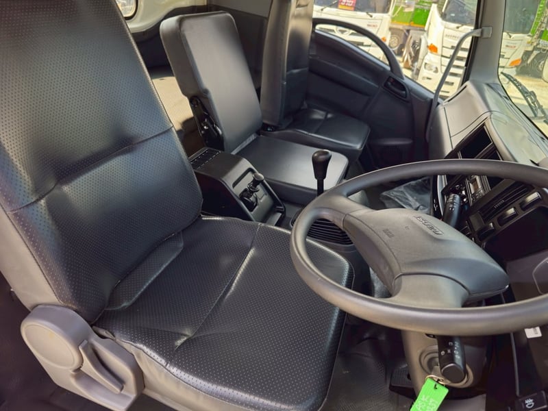 #Vาย สิบล้อโม่ปูน ISUZU  FXZ 320 แรง  ยังไม่จดทะเบียน (0237)   ไมล์ 3 หมื่นกว่าโล โม่ ZF เยอรมันนี 7 คิว