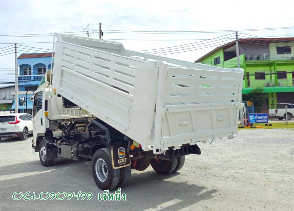 หกล้อดั้มพ์ Isuzu Frr 210 แรงม้า ปี 2566 (5273) หกล้อดั้มพ์ Isuzu Frr 210 แรงม้า ปี 2566 (5273)