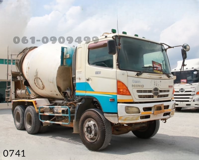 สิบล้อโม่ปูน HINO FM1A  330 แรง ปี 2555 (0741)