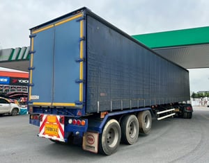 หางตู้ผ้าใบสามเพลา อู่สามมิตร ปี 2565 (0160)