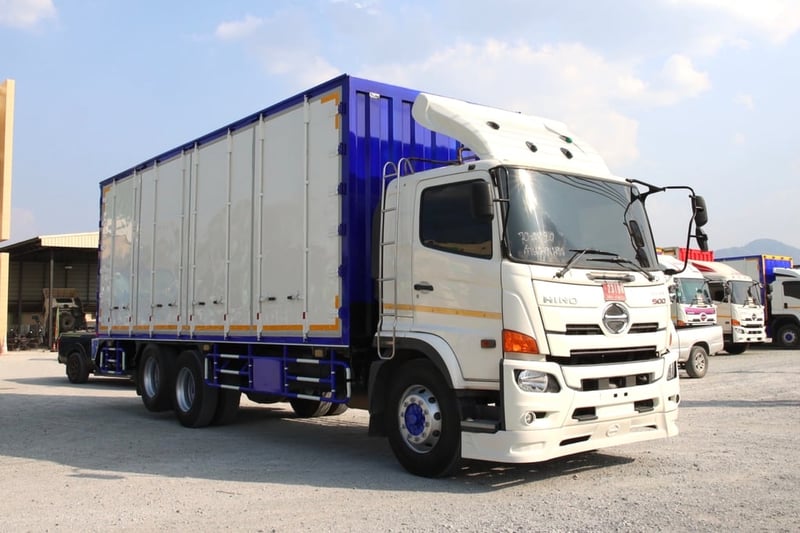 👉สิบล้อตู้สิบบาน เพลายกล้อได้  Hino FG8J 240 แรง ปี 65 (4820)