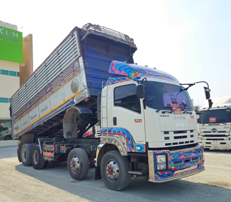 12 ล้อดั้มพ์เกษตร ISUZU FYH  360 แรงม้า ปี 2555 (0856)