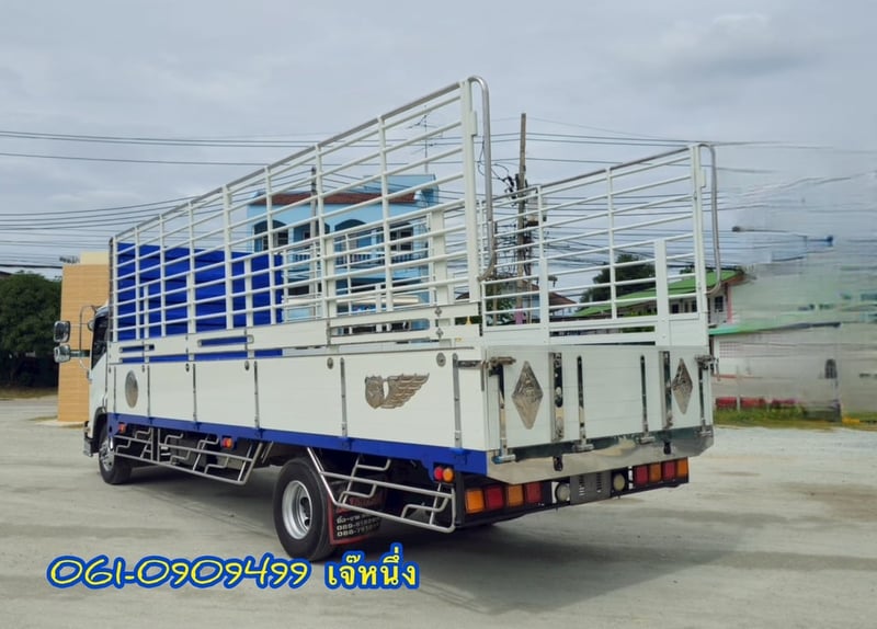 🔥ลดให้สุด หยุดไม่อยู่🔥 หกล้อกระบะคอก Isuzu Frr 210 แรงม้า ปี 2565 (9202) 🔥ลดให้สุด หยุดไม่อยู่🔥 หกล้อกระบะคอก Isuzu Frr 210 แรงม้า ปี 2565 (9202)