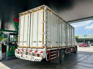 🔥 ขายตัด! ใครช้าคือพลาด ☎️โทรเลยตอนนี้ 061-0909499 หกล้อตู้สิบบาน HINO FG8J 240 แรงม้า ปี 60 (7915) 🔥 ขายตัด! ใครช้าคือพลาด ☎️โทรเลยตอนนี้ 061-0909499 หกล้อตู้สิบบาน HINO FG8J 240 แรงม้า ปี 60 (7915)