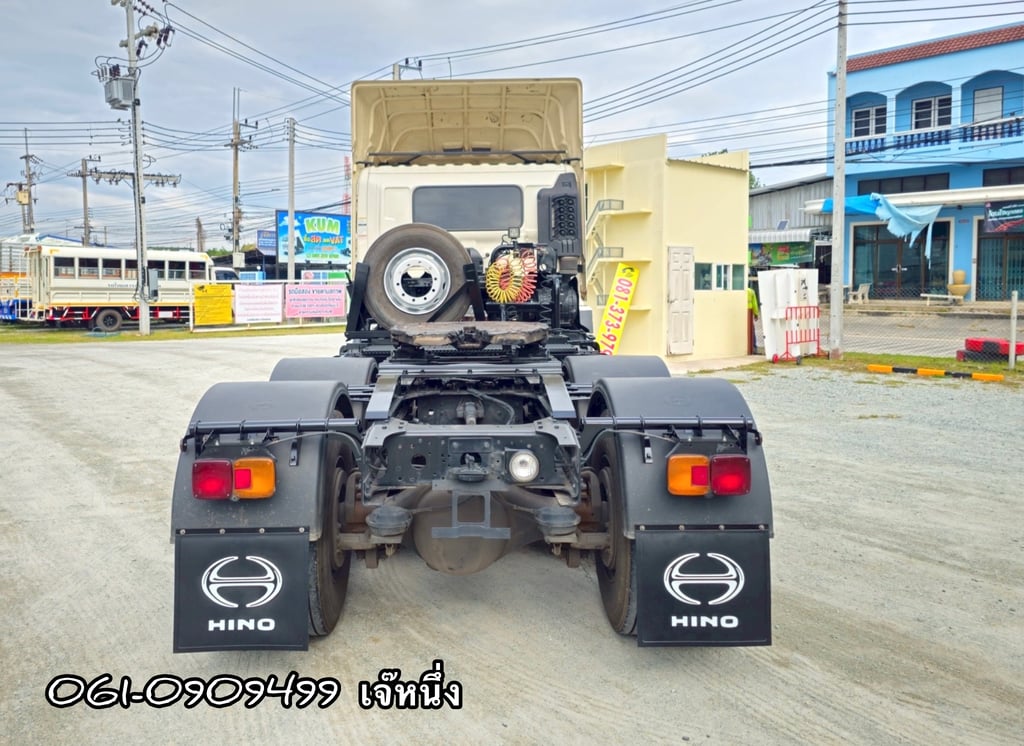 สิบล้อหัวลาก Hino Victor 344 แรงม้า ปี 67 (6693) สิบล้อหัวลาก Hino Victor 344 แรงม้า ปี 67 (6693)