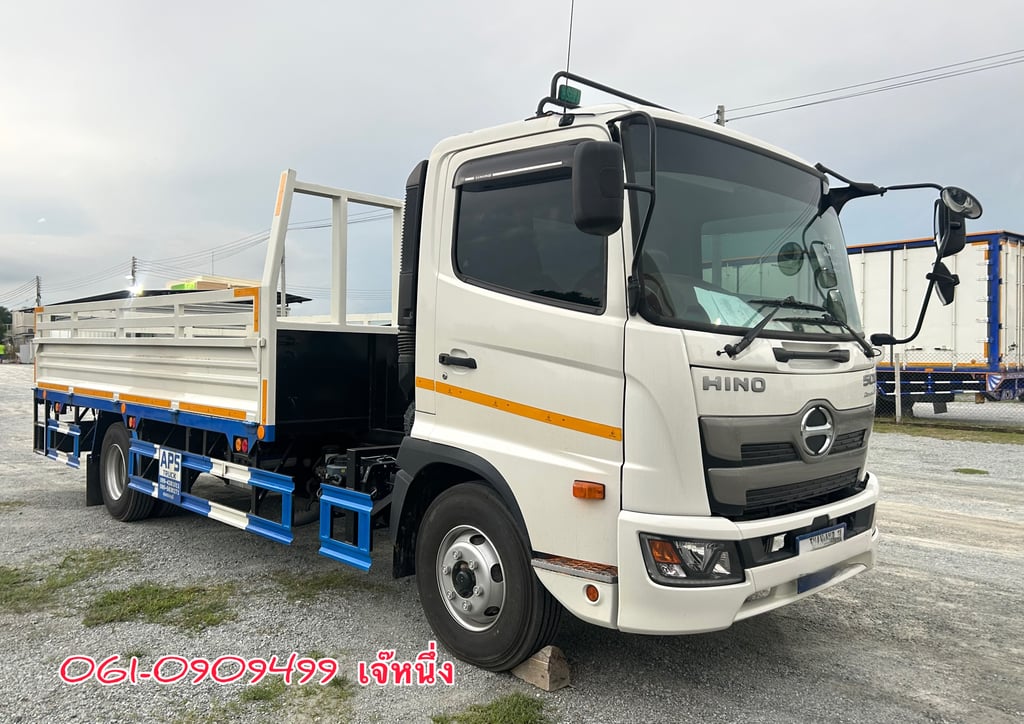 หกล้อกระบะเว้นช่องติดเครน Hino FC9J 175 แรงม้า ปี 67 (3859) หกล้อกระบะเว้นช่องติดเครน Hino FC9J 175 แรงม้า ปี 67 (3859)
