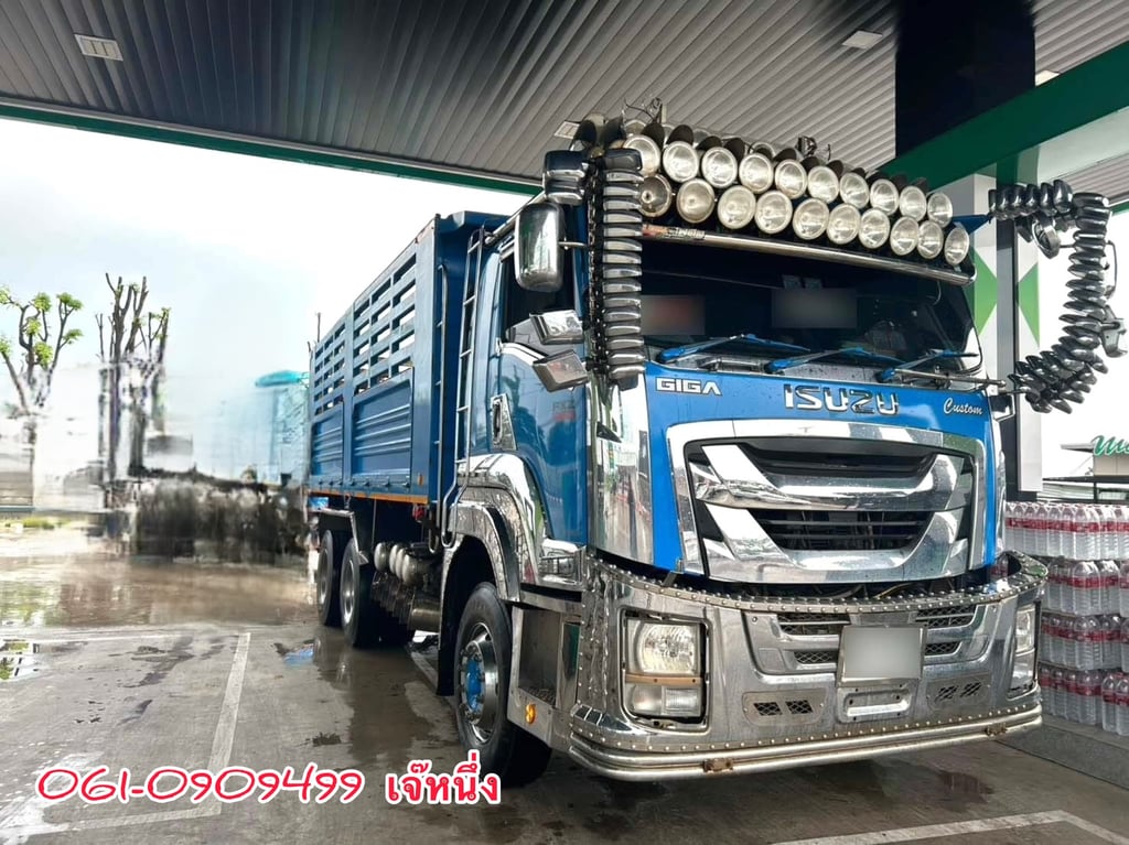 สิบล้อดั้มพ์ Isuzu Fxz 360 แรงม้า ปี 2565 (1694) สิบล้อดั้มพ์ Isuzu Fxz 360 แรงม้า ปี 2565 (1694)