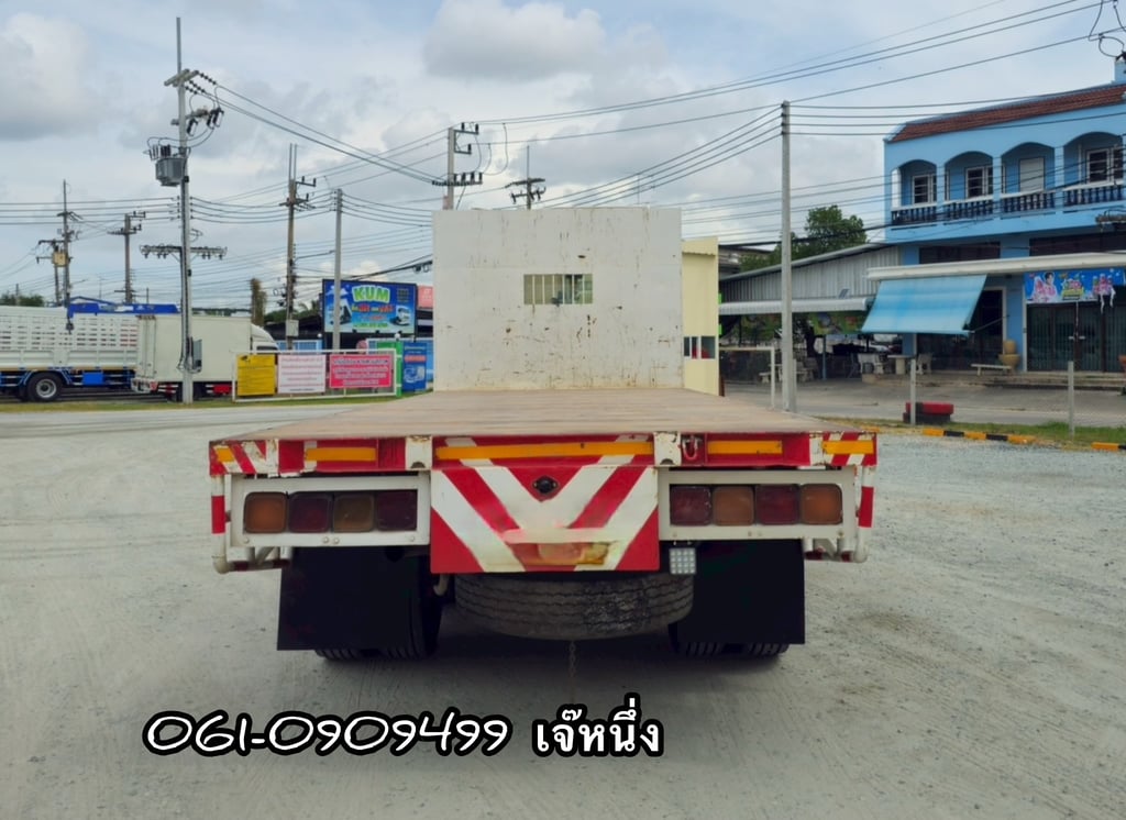 สิบล้อพื้นเรียบเพลาเดียว Isuzu Fvm 240 แรงม้า ปี 2556 (7288) สิบล้อพื้นเรียบเพลาเดียว Isuzu Fvm 240 แรงม้า ปี 2556 (7288)