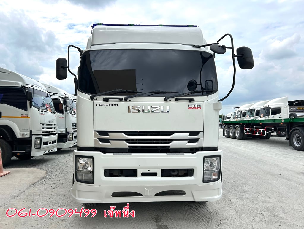 หกล้อตู้สิบบาน Isuzu Ftr 240 แรงม้า ปี 2566 (3438)