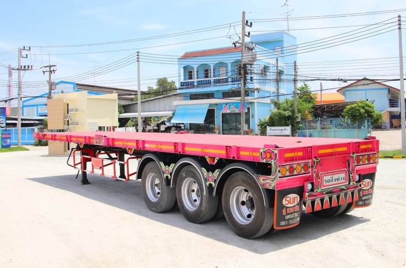 หางพื้นเรียบสามเพลา อู่ เดอะซัน ปี 2565 (0376)