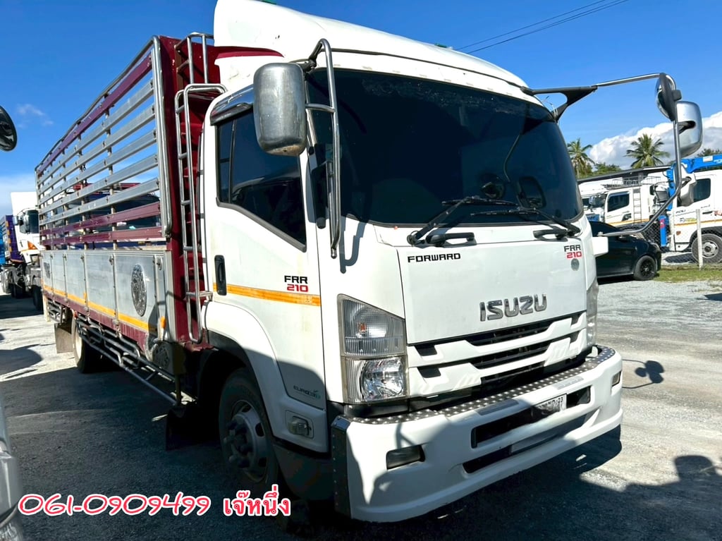 หกล้อกระบะคอก Isuzu Frr  210 แรงม้า ปี 62 (3202)