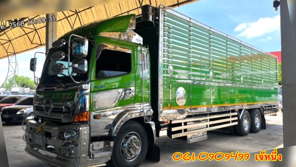สิบล้อคอก HINO FL8J 260 แรงม้า ปี 2566 (5115)