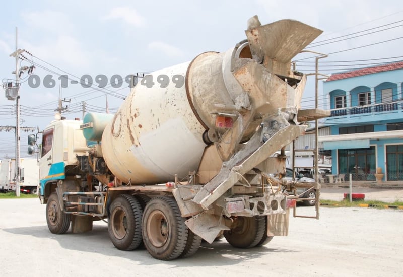 สนใจโทร.มาเลยตอนนี้ 061-0909499   สิบล้อโม่ปูน HINO FM1A  330 แรง ปี 55-56  ✔️โม่ 7 คิว LIEBHERR (0742)