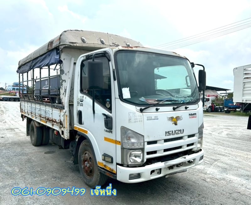 หกล้อโดยสาร ISUZU NMR  130 แรงม้า ปี 51(5839)