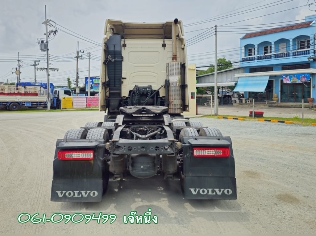 สิบล้อหัวลาก Volvo FH 440 แรงม้า ปี 2561 (4393) สิบล้อหัวลาก Volvo FH 440 แรงม้า ปี 2561 (4393)