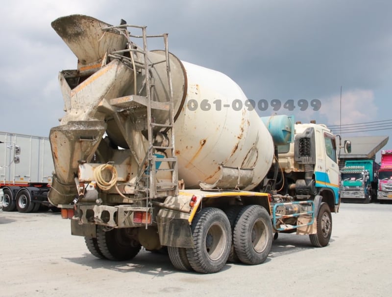 สิบล้อโม่ปูน HINO FM1A  330 แรง ปี 2555 (0741)