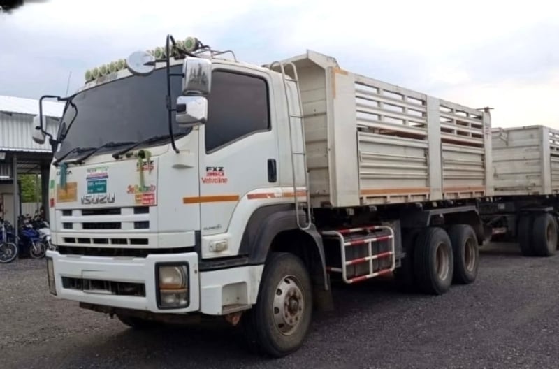 สิบล้อดั้มพ์พ่วง ISUZU FXZ 360 แรงม้า ปี 57(4733,4734) สิบล้อดั้มพ์พ่วง ISUZU FXZ 360 แรงม้า ปี 57(4733,4734)