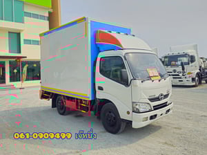 👉สี่ล้อตู้ทึบ HINO XZU 136 แรงม้า ปี 2563 (173)