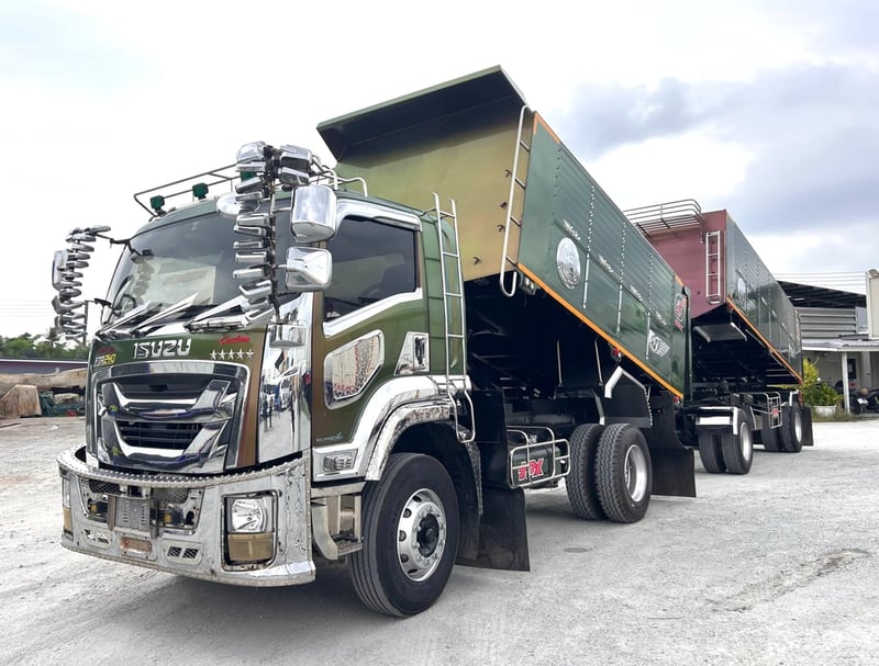 👉หกล้อดั้มพ์ ISUZU FTR  240 แรงม้า ปี 65 (5403) 👉หางดั้มพ์สองเพลา อู่ เดอะฟีนิกซ์ ปี 65 (5404)