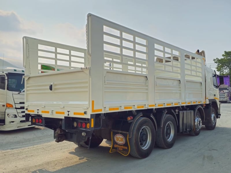 12 ล้อกระบะคอก VOLVO FM 440 แรงม้า ปี 2556 (2894)